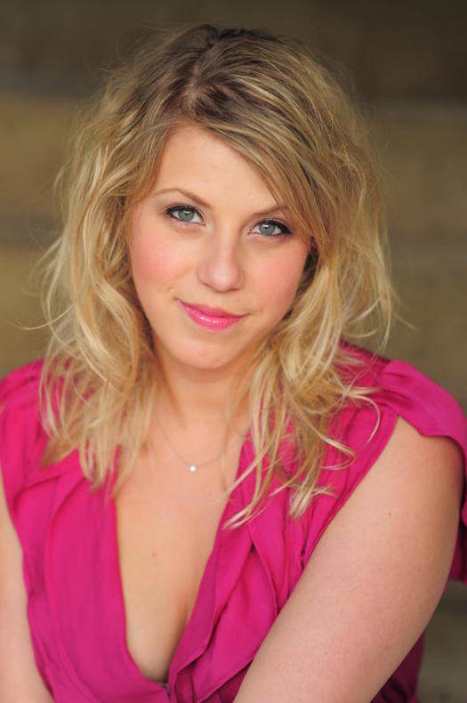 American Actors, American Celebrities, hollywood celebrities, hot hollywood actors, hottest celebrities, Jodie Sweetin age, Jodie Sweetin Biceps, Jodie Sweetin biography, Jodie Sweetin Body Measurements, Jodie Sweetin chest size, Jodie Sweetin dress size, Jodie Sweetin eyes color, Jodie Sweetin father, Jodie Sweetin favorite exercise, Jodie Sweetin favorite food, Jodie Sweetin favorite perfume, Jodie Sweetin favorite sport, Jodie Sweetin feet size, Jodie Sweetin full-body statistics, Jodie Sweetin girlfriend, Jodie Sweetin hair color, Jodie Sweetin height, Jodie Sweetin instagram, Jodie Sweetin Measurements, Jodie Sweetin merchandise, Jodie Sweetin mother, Jodie Sweetin movies, Jodie Sweetin Nationality, Jodie Sweetin net worth, Jodie Sweetin personal info, Jodie Sweetin shoe, Jodie Sweetin Short Biography, Jodie Sweetin wallpapers, Jodie Sweetin weight, Jodie Sweetin Zodiac Sign, most famous hollywood celebrities, top male hollywood stars