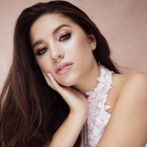 Actress, American Actress, American Celebrities, Entrepreneur, Hollywood Celebrities, hot hollywood actresses, hottest celebrities, Mackenzie Ziegler age, Mackenzie Ziegler height, Mackenzie Ziegler Measurements, Mackenzie Ziegler weight, Model, most famous hollywood celebrities, Singer, TikTok Star, top female hollywood stars