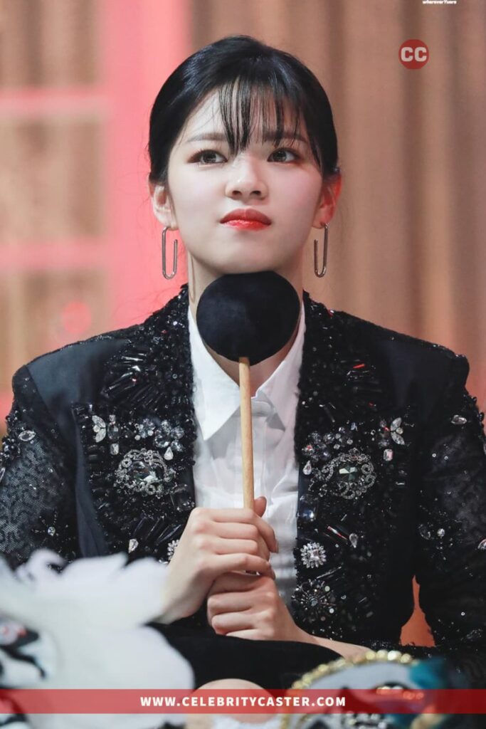 Jeongyeon TWICE Height, Weight, Age (South Korean Celebrities