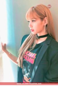 Beautiful South Korean Singer, BlackPink, BlackPink Members, Female Singers, Female South Korean Singers, Lisa age, Lisa BlackPink height, Lisa Body Statistics, Lisa Measurements, Lisa weight, Most Beautiful Girls from South Korea, South Korea, South Korean Celebrities, South Korean Dancers, South Korean Girl Group, South Korean Girls, South Korean Girls Band, South Korean Music Group, South Korean Rappers, South Korean Women