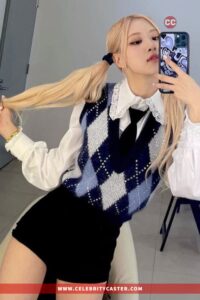 Beautiful South Korean Singer, BlackPink, BlackPink Members, Female Singers, Female South Korean Singers, Most Beautiful Girls from South Korea, South Korea, South Korean Celebrities, South Korean Dancers, South Korean Girl Group, South Korean Girls, South Korean Girls Band, South Korean Music Group, South Korean Rappers, South Korean Women, Rose age, Rose BlackPink height, Rose Body Statistics, Rose Measurements, Rose weight