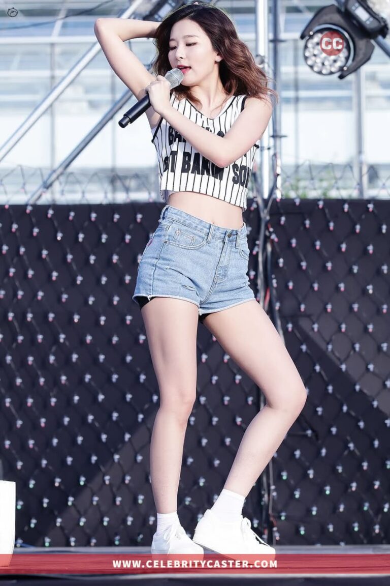 Seulgi Red Velvet Height, Weight, Age (South Korean Celebrities